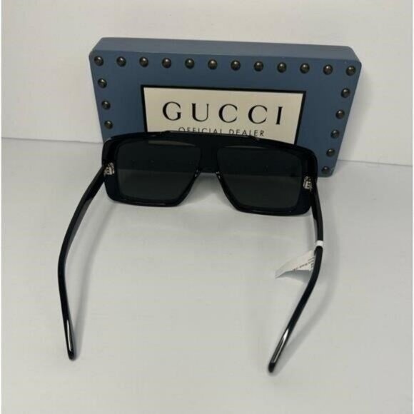 💯 - Authentic Gucci Grey Shield Unisex Sunglasses GG1369S 001 - Picture 2 of 11